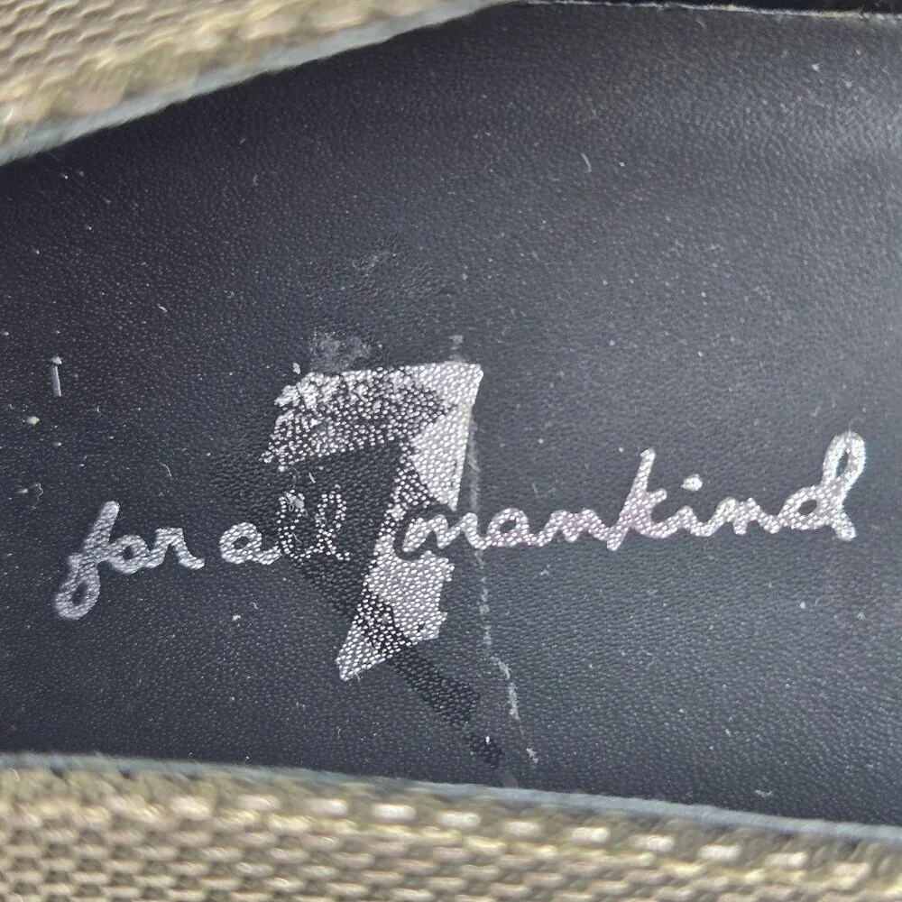 7 For All Mankind Sz 8M Black/Silver Flats Black Patent Brushed Silver Hardware